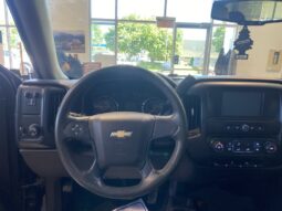 
										2017 Chevrolet Silverado 1500 Double 4×4 Wt full									
