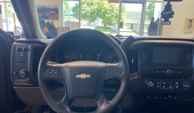 
								2017 Chevrolet Silverado 1500 Double 4×4 Wt full									