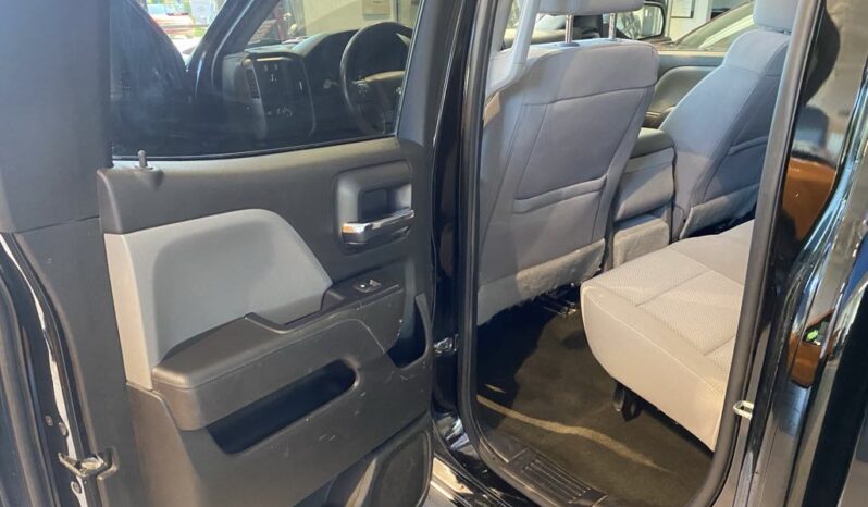 
								2017 Chevrolet Silverado 1500 Double 4×4 Wt full									