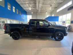 
										2017 Chevrolet Silverado 1500 Double 4×4 Wt full									