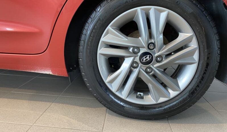 
								2020 Hyundai Elantra Preferred Ivt full									