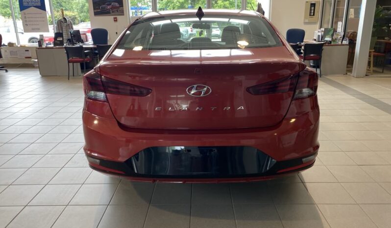 
								2020 Hyundai Elantra Preferred Ivt full									