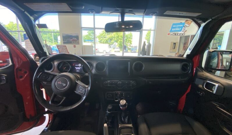 
								2021 Jeep Gladiator Sport full									