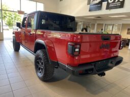 
										2021 Jeep Gladiator Sport full									