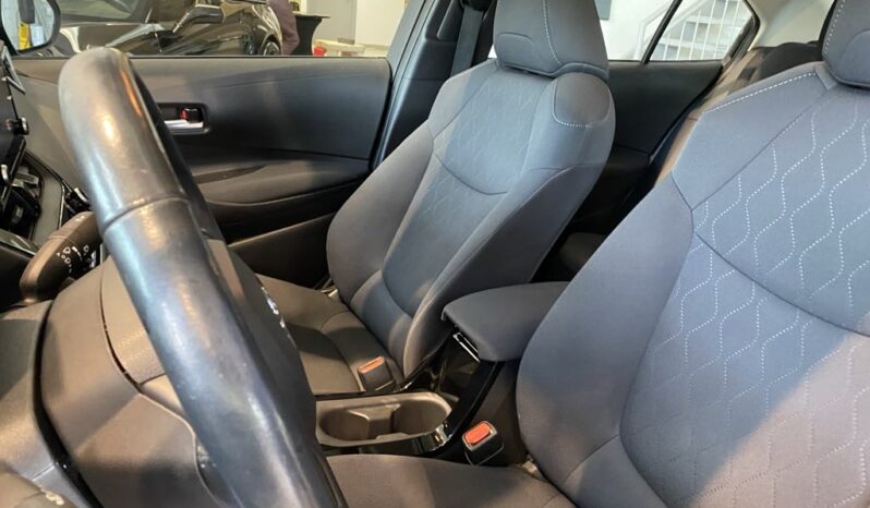 
								2021 Toyota Corolla Le Cvt full									