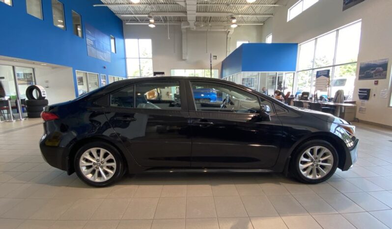 
								2021 Toyota Corolla Le Cvt full									