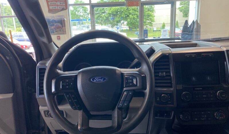 
								2022 Ford F-250 4×4 – Crew Cab Xlt full									