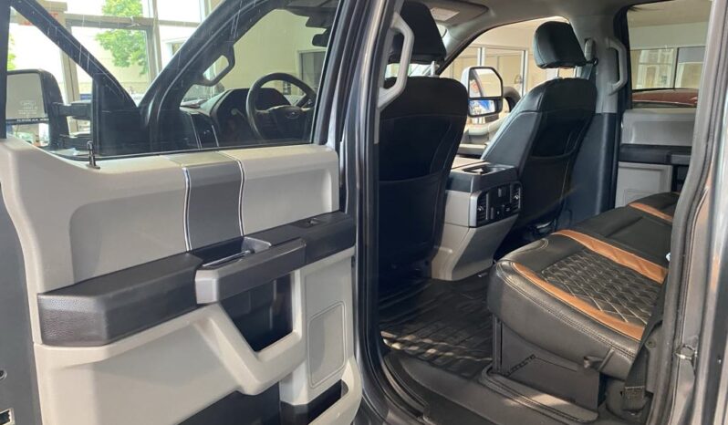 
								2022 Ford F-250 4×4 – Crew Cab Xlt full									