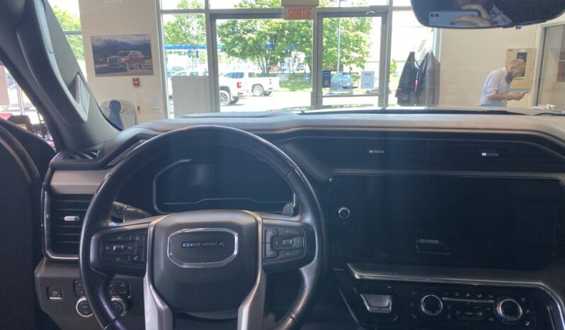 
								2022 GMC Sierra 1500 Denali Standard Box full									