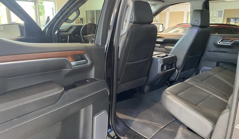 
								2022 GMC Sierra 1500 Denali Standard Box full									