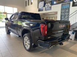 
										2022 GMC Sierra 1500 Denali Standard Box full									
