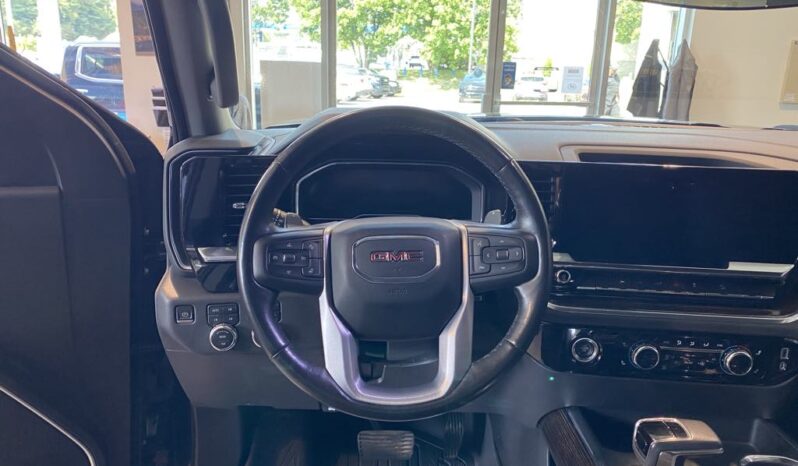 
								2022 GMC Sierra 1500 Elevation Standard full									