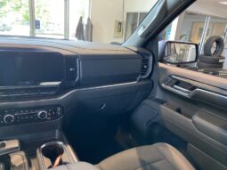 
										2022 GMC Sierra 1500 Elevation Standard full									