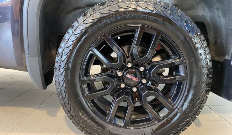 
								2022 GMC Sierra 1500 Elevation Standard full									