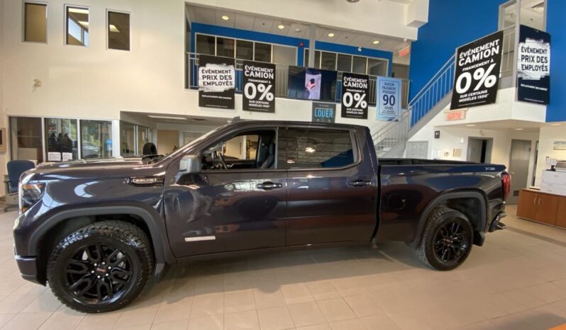 
								2022 GMC Sierra 1500 Elevation Standard full									