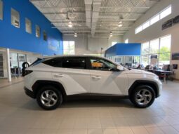 
										2022 Hyundai Tucson Awd 2.5l Preferred full									