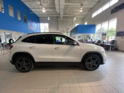
										2022 Mercedes-Benz GLA250 Awd Suv full									