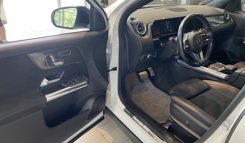 
								2022 Mercedes-Benz GLA250 Awd Suv full									