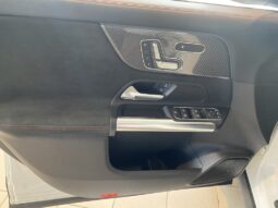 
										2022 Mercedes-Benz GLA250 Awd Suv full									