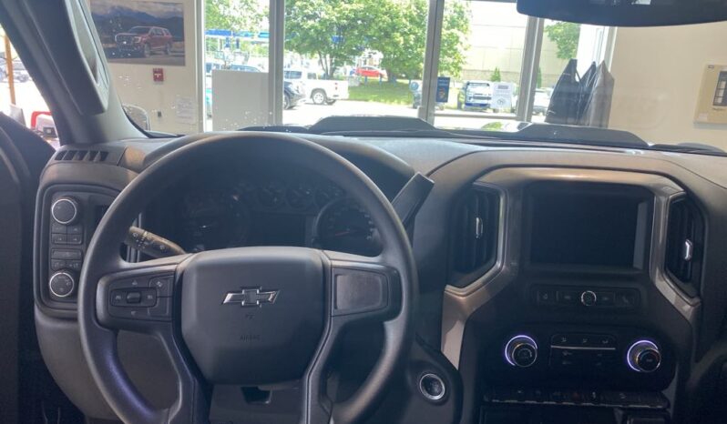 
								2025 Chevrolet Silverado 1500 Crew Cab Short Box 4 full									