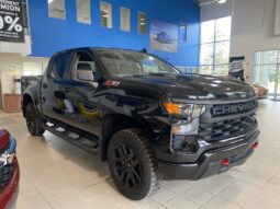 2025 Chevrolet Silverado 1500 Crew Cab Short Box 4