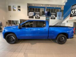 
										2025 Chevrolet Silverado 1500 Crew Cab Standard full									