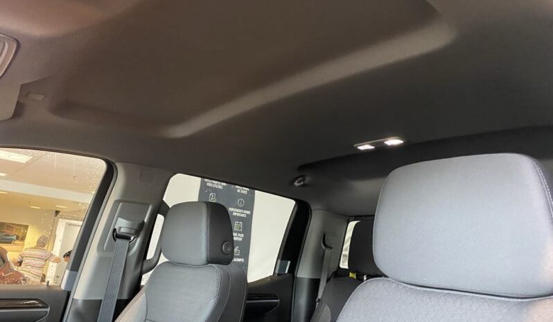 
								2025 Chevrolet Silverado 1500 Crew Cab Standard full									