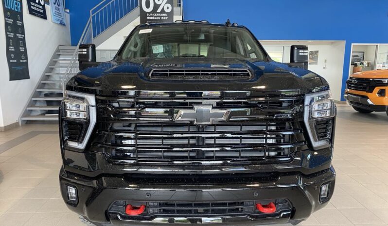 
								2025 Chevrolet Silverado 2500 4wd Crew Cab Long full									