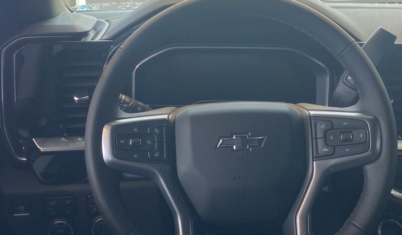 
								2025 Chevrolet Silverado 2500 4wd Crew Cab Long full									