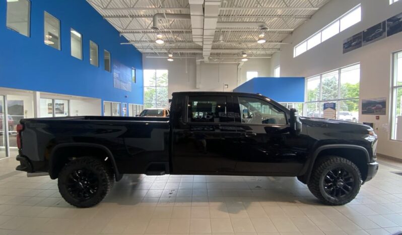 
								2025 Chevrolet Silverado 2500 4wd Crew Cab Long full									