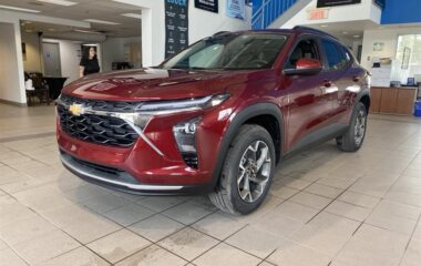 2025 Chevrolet Trax FWD 4dr LT
