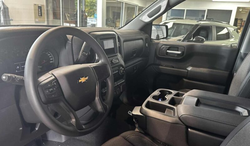 
								2026 Chevrolet Silverado 1500 Crew Cab Standard full									