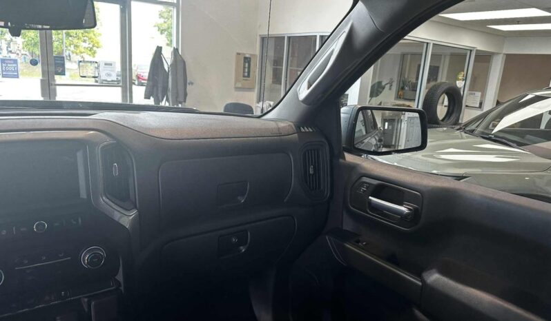 
								2026 Chevrolet Silverado 1500 Crew Cab Standard full									