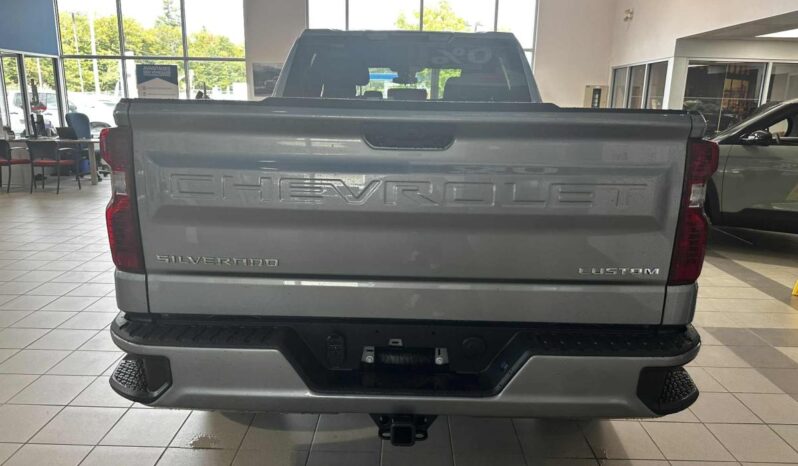 
								2026 Chevrolet Silverado 1500 Crew Cab Standard full									