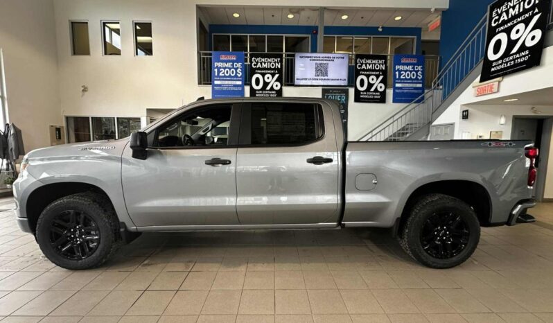 
								2026 Chevrolet Silverado 1500 Crew Cab Standard full									