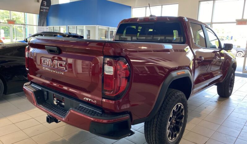 
								2026 GMC Canyon Crew Cab Short Box 4 full									