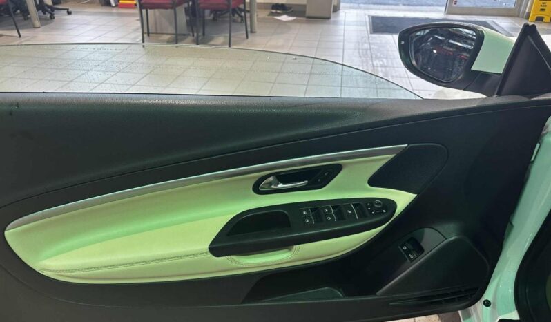 
								2015 Volkswagen EOS Wolfsburg Edition full									