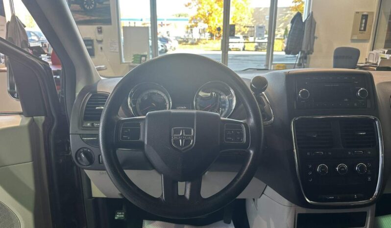 
								2017 Dodge Grand Caravan Cvp / Sxt full									