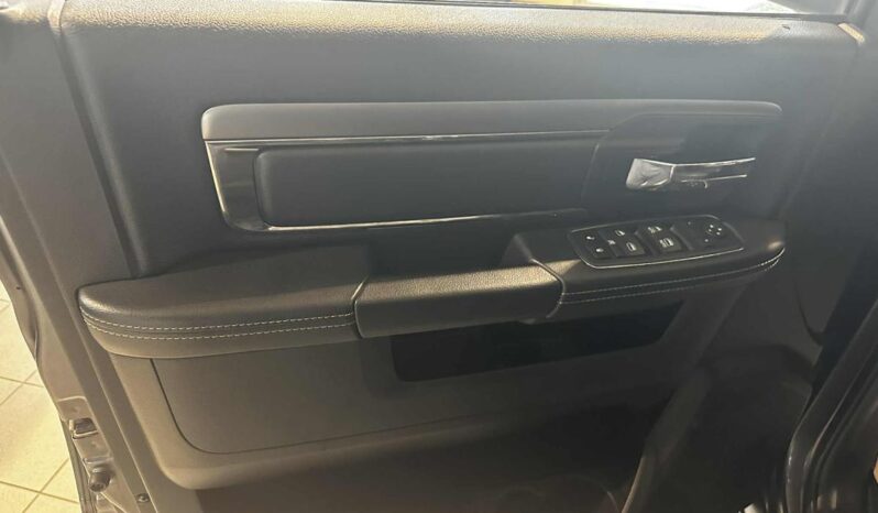 
								2017 RAM 1500 Sport 140.5″ Wb full									