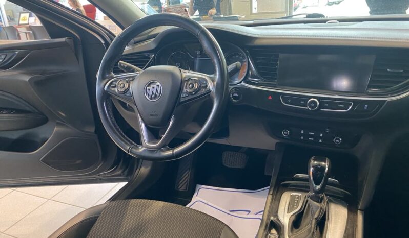 2019 Buick Regal Sportback Preferred full