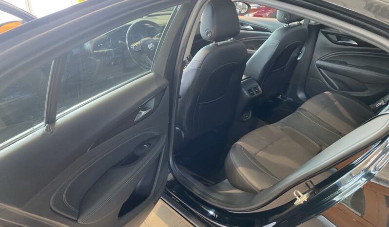 2019 Buick Regal Sportback Preferred full