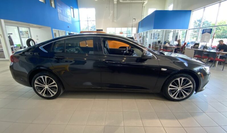 2019 Buick Regal Sportback Preferred full