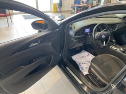 2019 Buick Regal Sportback Preferred full