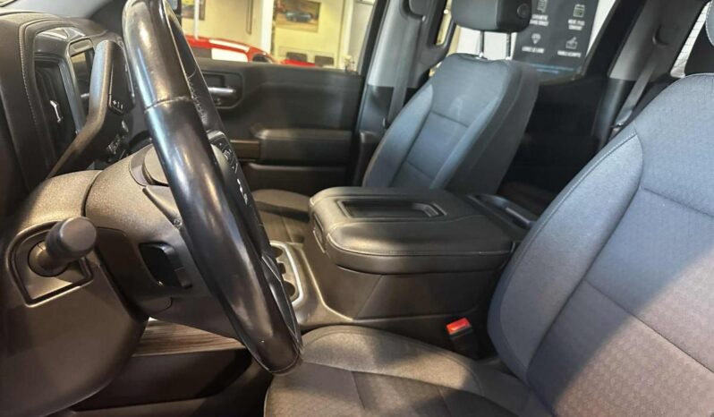 
								2021 Chevrolet Silverado 1500 Crew Cab 4×4 Rst full									