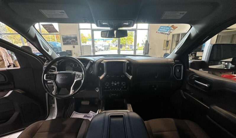 
								2021 Chevrolet Silverado 1500 Crew Cab 4×4 Rst full									