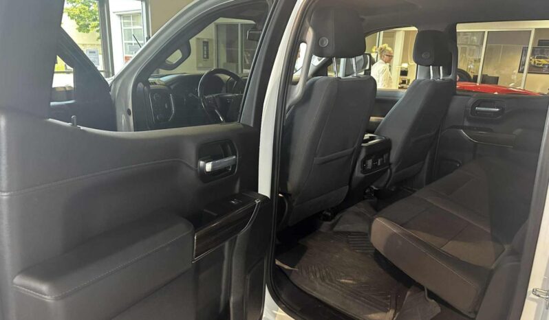 
								2021 Chevrolet Silverado 1500 Crew Cab 4×4 Rst full									