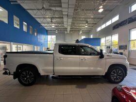 2021 Chevrolet Silverado 1500 Crew Cab 4×4 Rst
