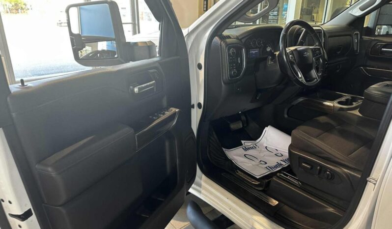 
								2021 Chevrolet Silverado 1500 Crew Cab 4×4 Rst full									