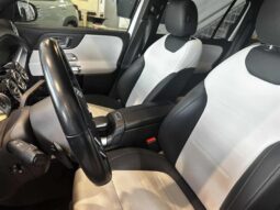 
										2021 Mercedes-Benz GLB250 4MATIC SUV full									