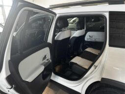 
										2021 Mercedes-Benz GLB250 4MATIC SUV full									